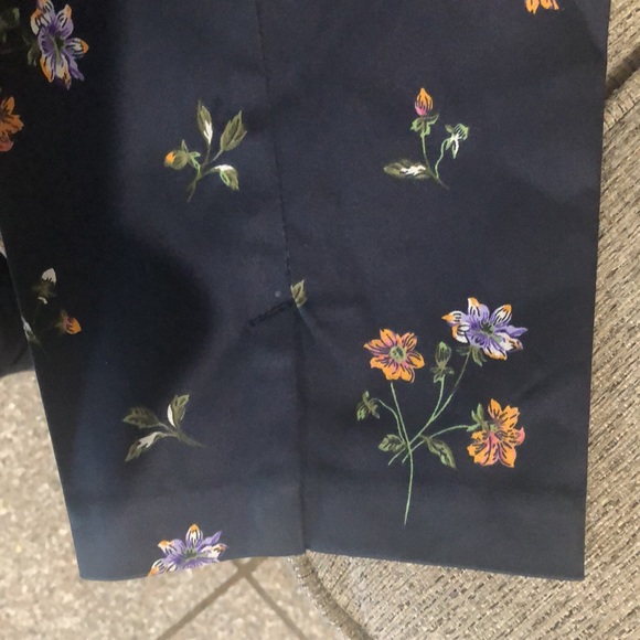 H&M Floral Pants - Picture 6 of 7